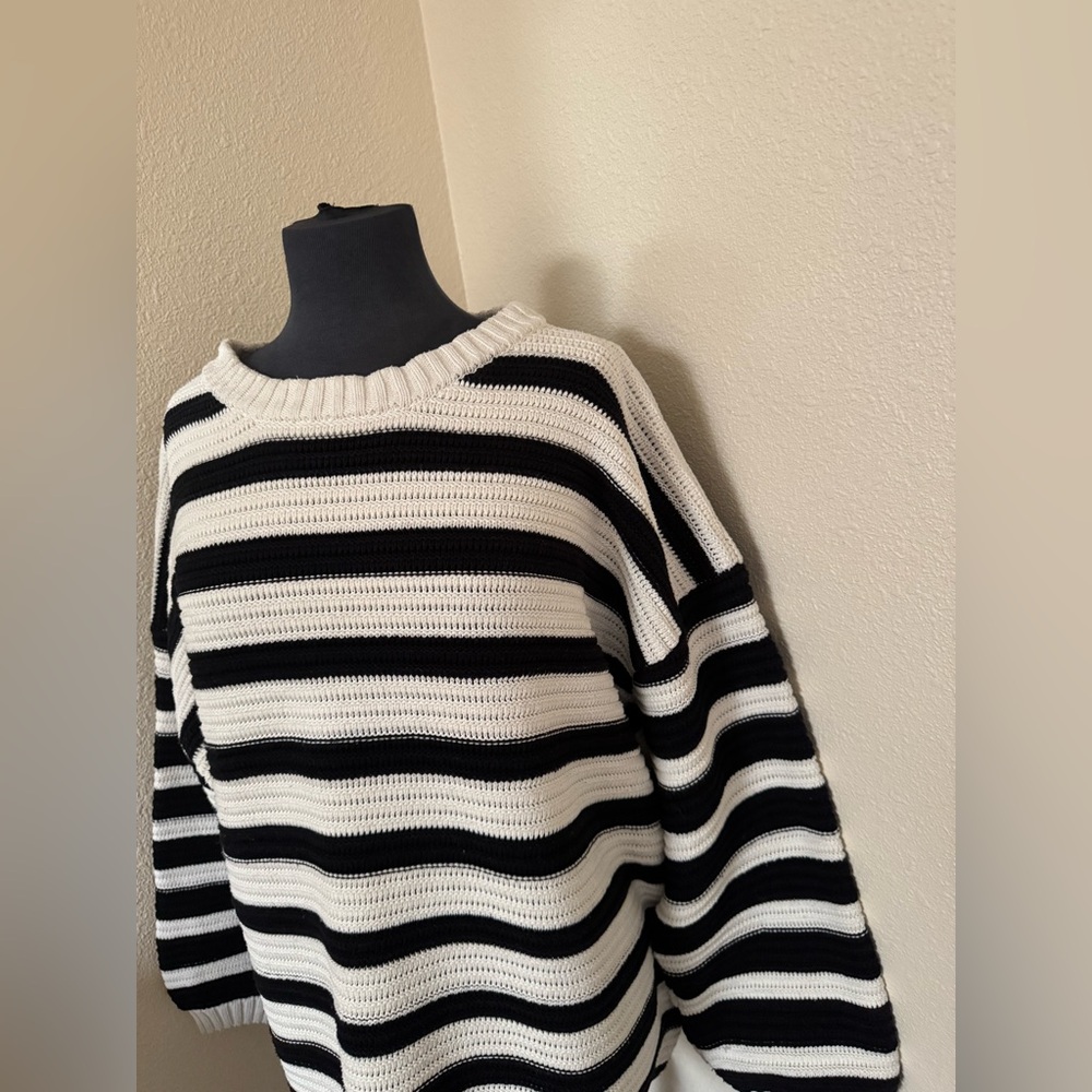 free people Links Pullover. - Picture 6 of 7
